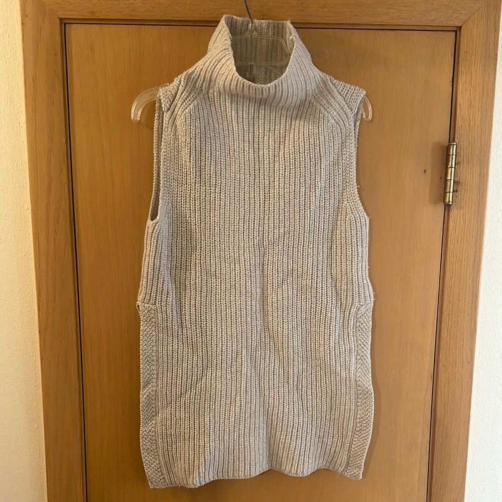 Wilfred Cream Sleeveless Sweater